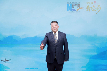 “彩云之巅 吉祥德钦” 云南省德钦县亮相《300秒看家乡》